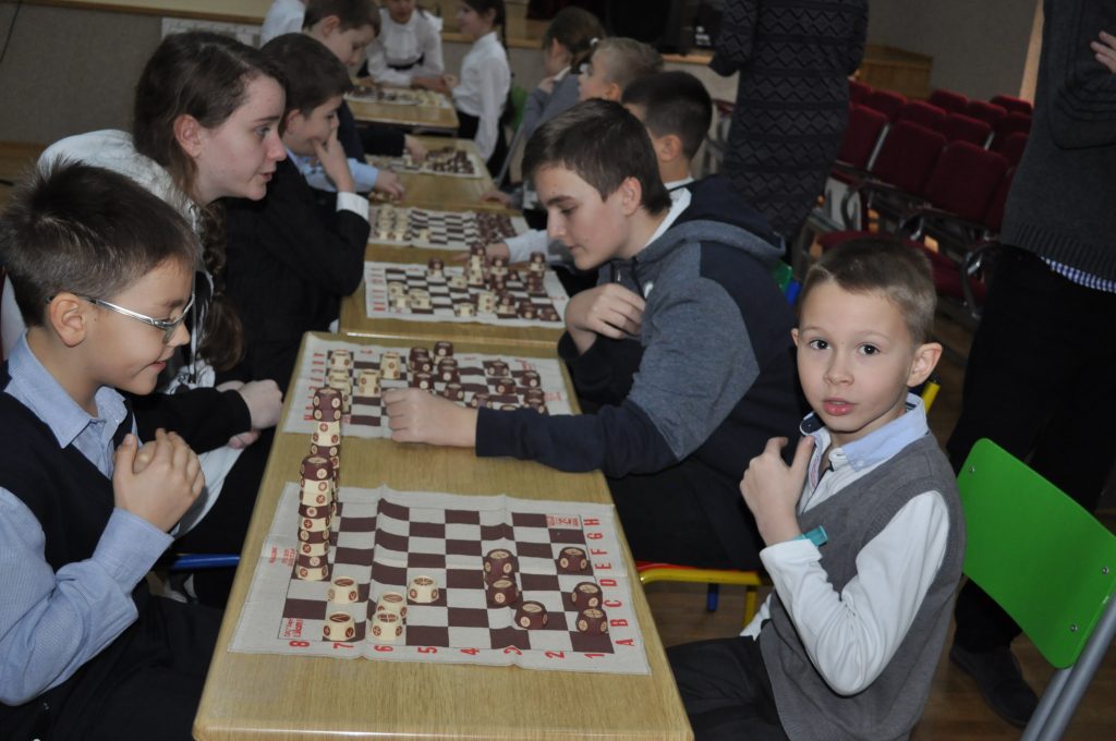 Мини-турнир по русским шахматам в Сербии